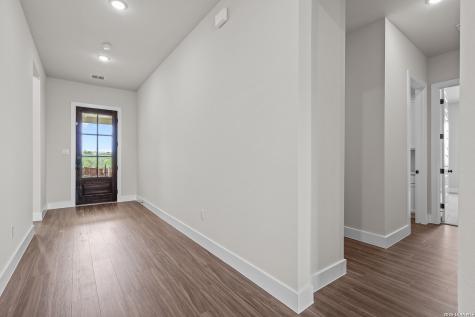 4516 Yoakum Valley Schertz TX 78108