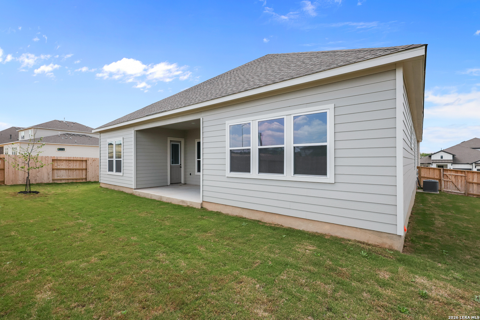4516 Yoakum Valley Schertz TX 78108
