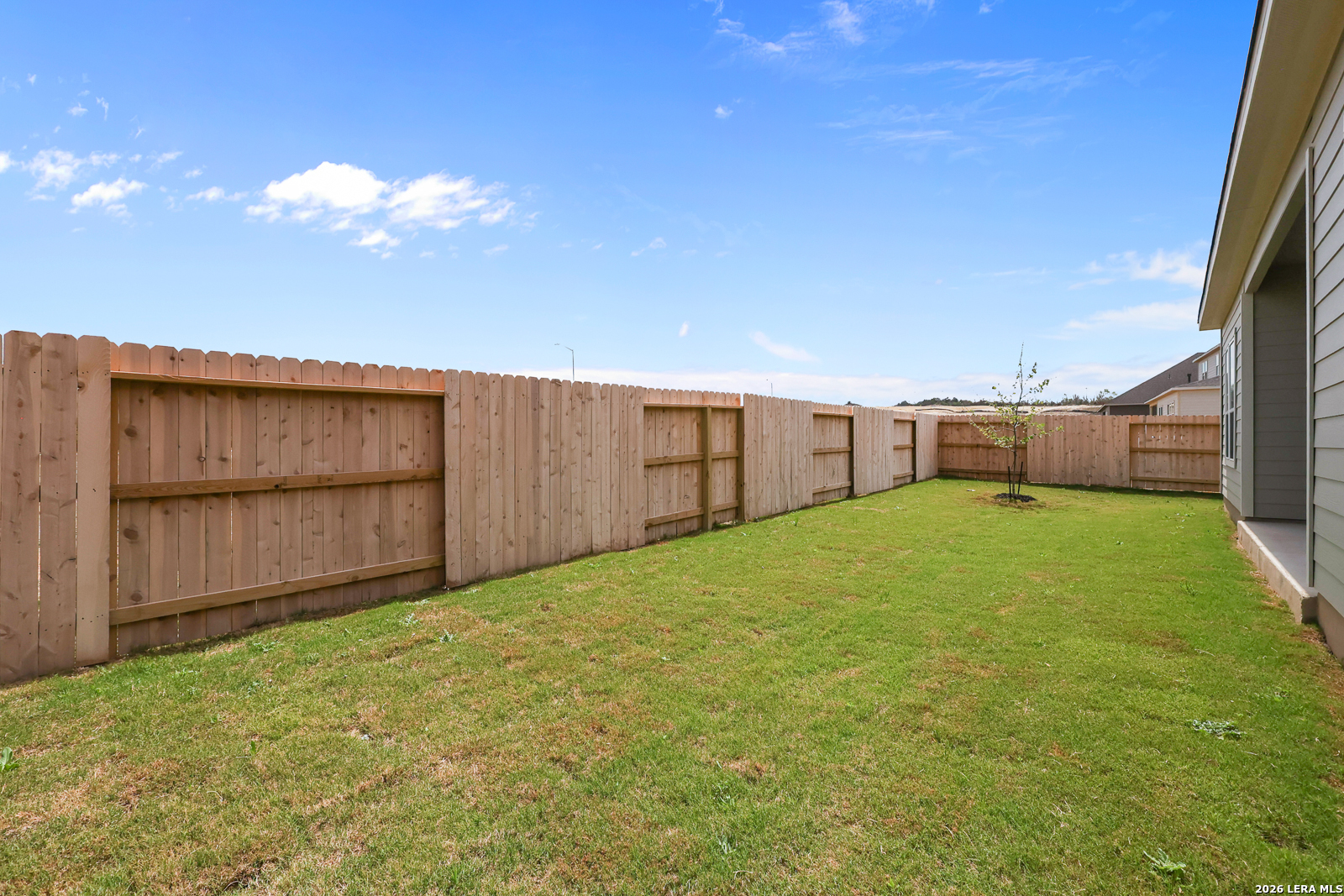 4516 Yoakum Valley Schertz TX 78108