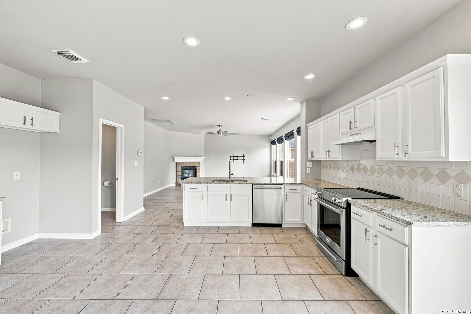 11442 Fair Hollow Drive San Antonio TX 78249