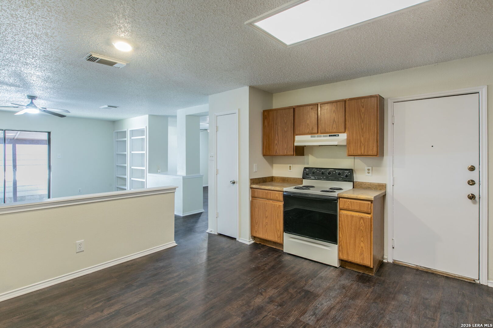 6903 Saharastone Drive Converse TX 78109