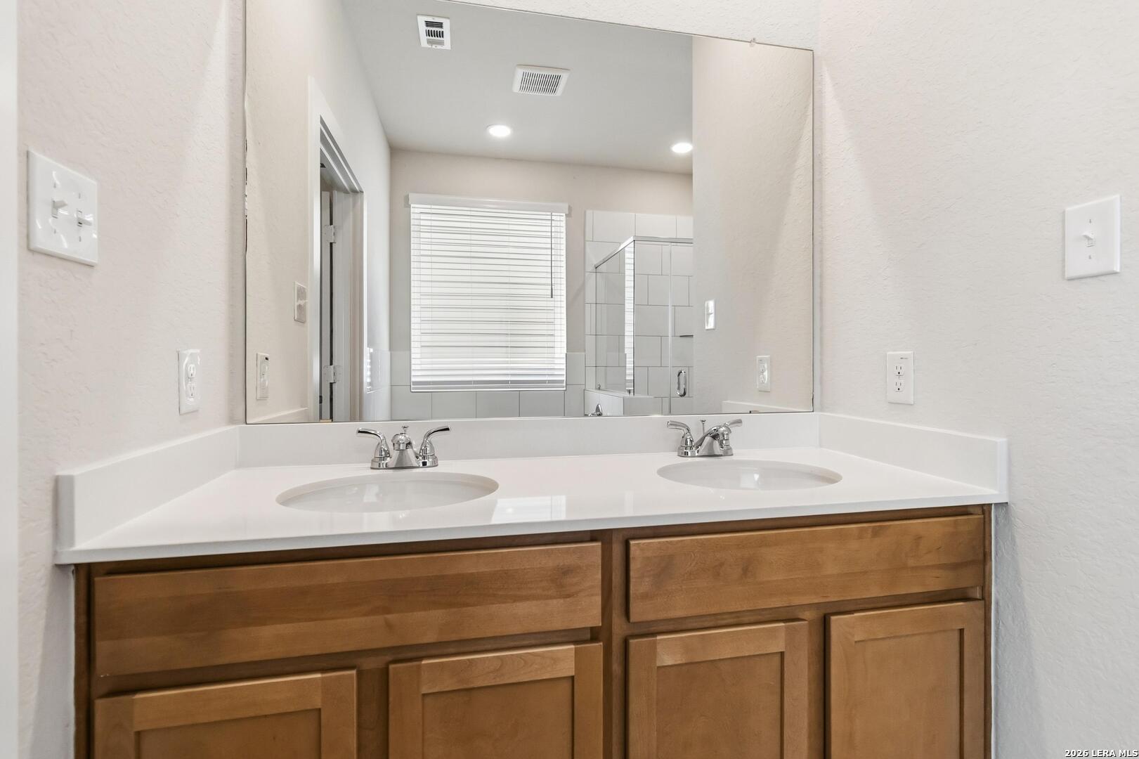 14909 Jacobin Lake San Antonio TX 78253