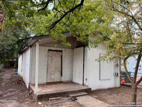 2432 Potosi Street San Antonio TX 78207