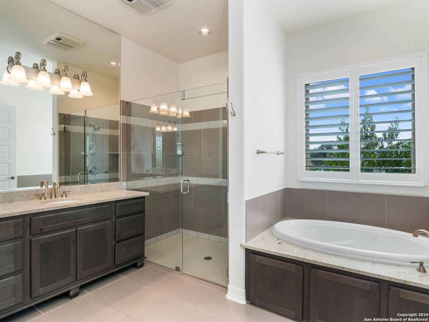 7222 Bluff Run San Antonio TX 78257