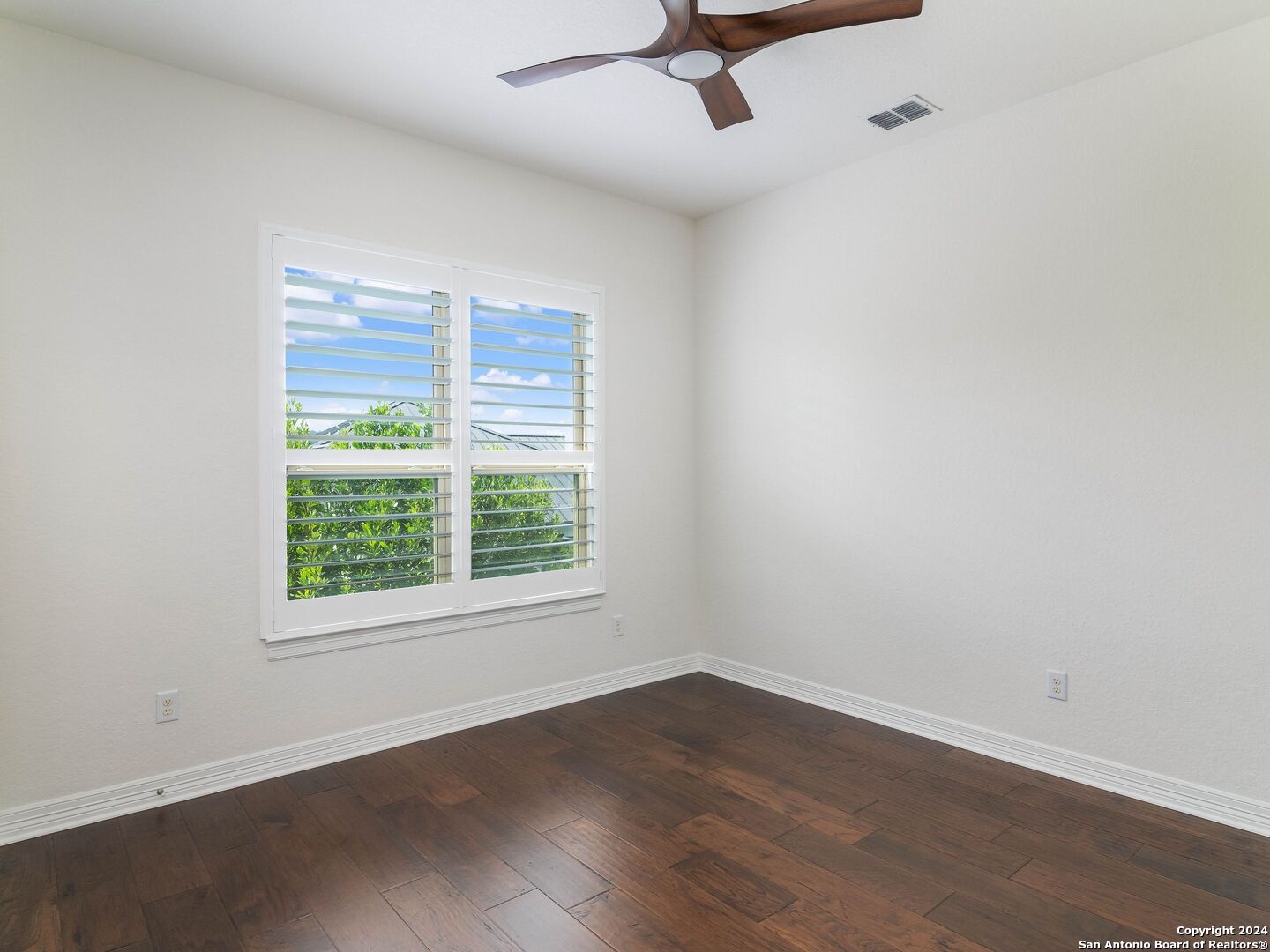7222 Bluff Run San Antonio TX 78257
