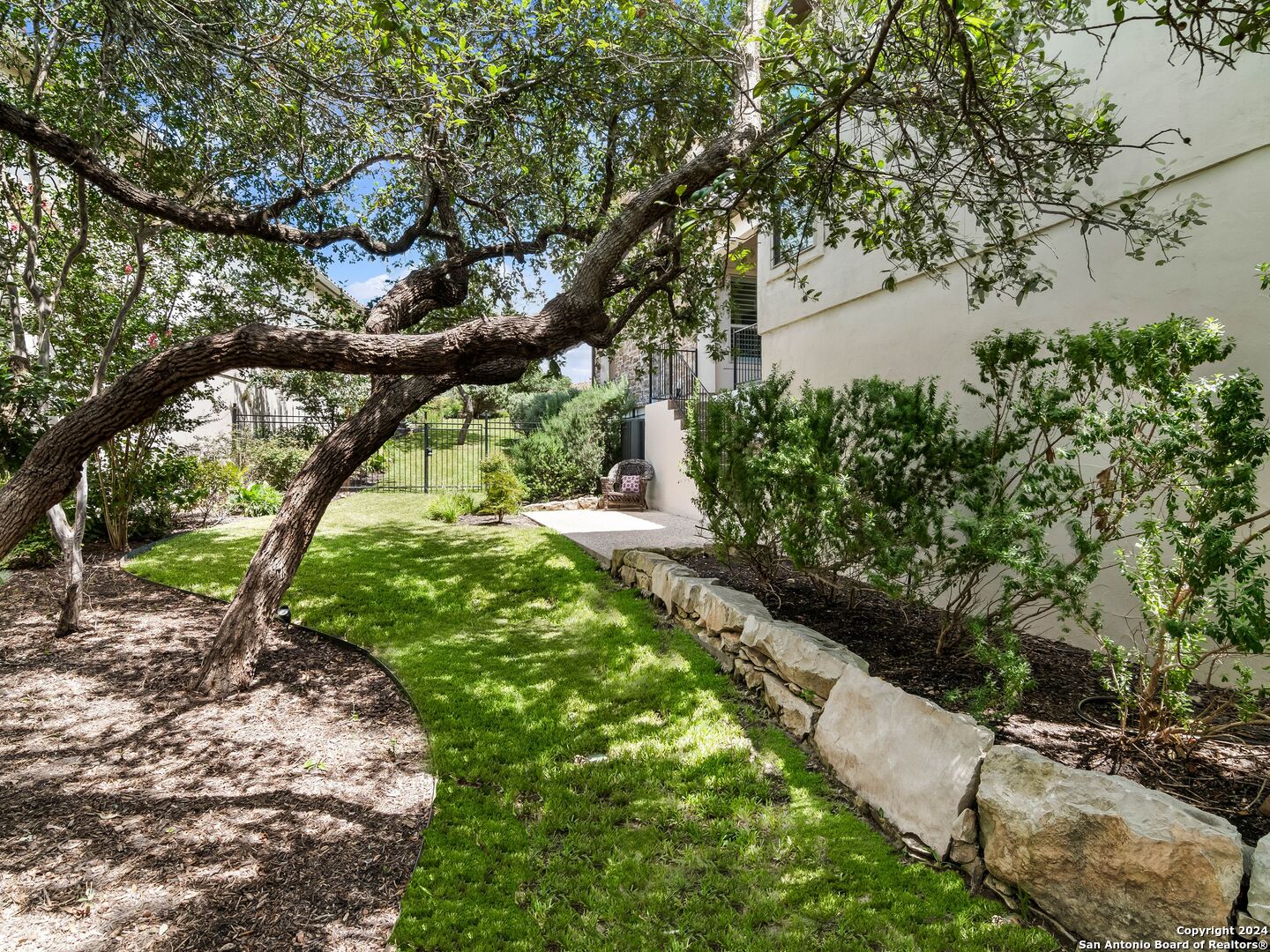 7222 Bluff Run San Antonio TX 78257