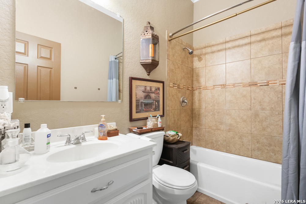 310 Stone Crest Bandera TX 78003