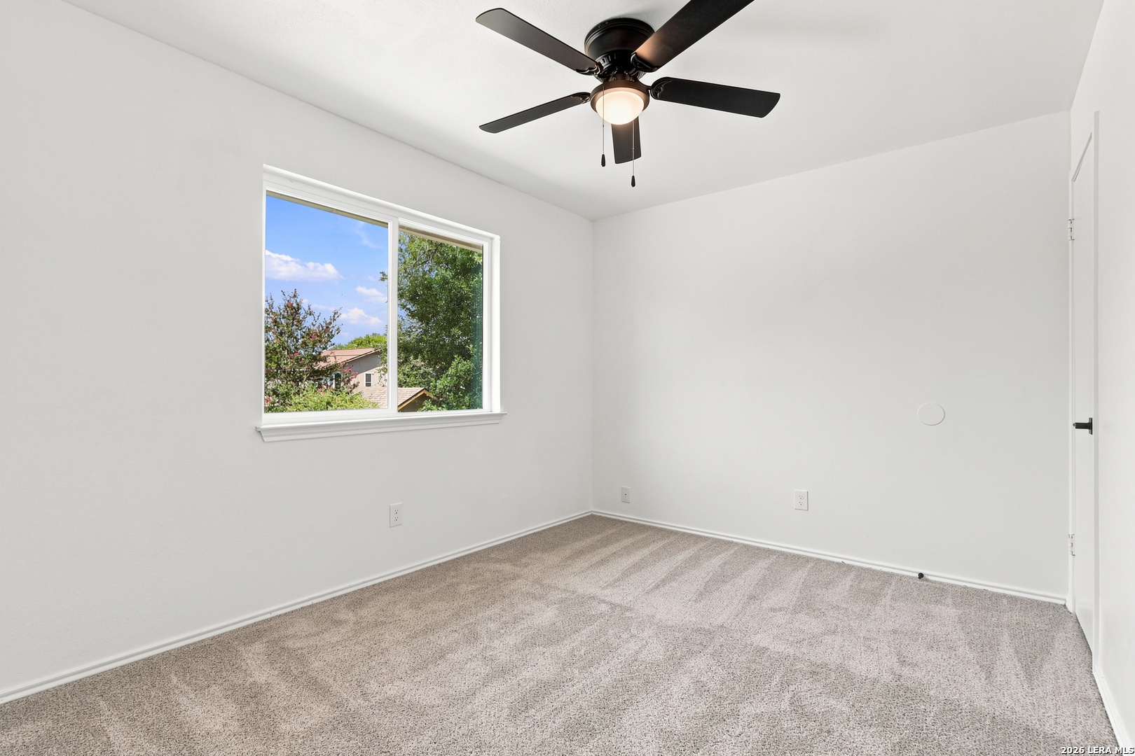2818 Burning Rock San Antonio TX 78247