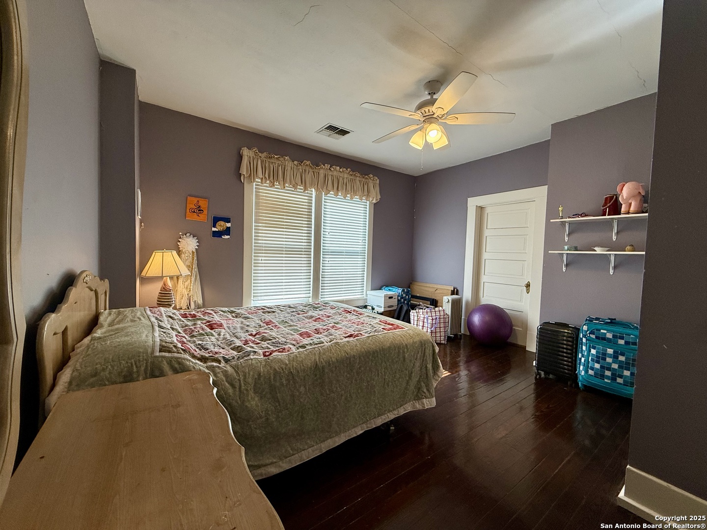 323 S 6th Kenedy TX 78119