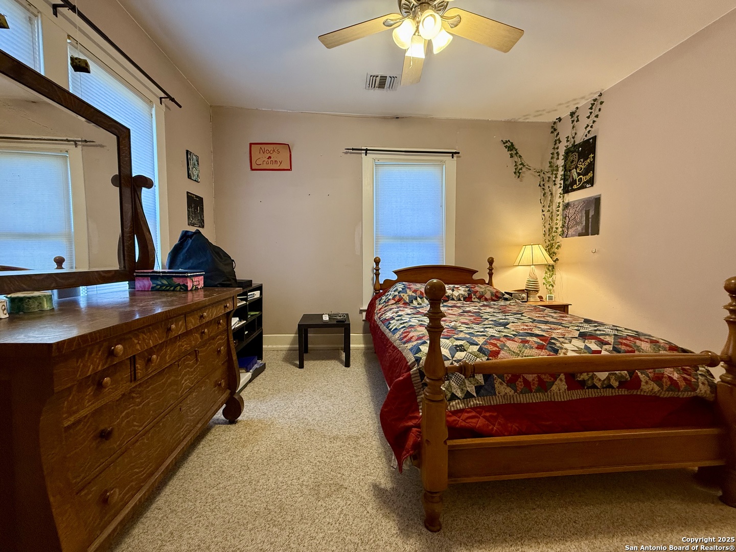 323 S 6th Kenedy TX 78119