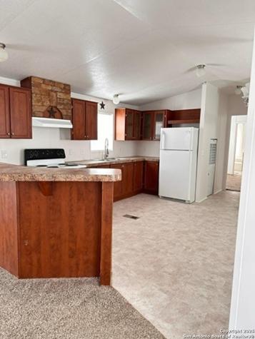 18707 County Road 5736 Castroville TX 78009
