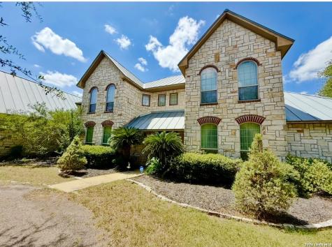 4255 N Business 181 Beeville TX 78102