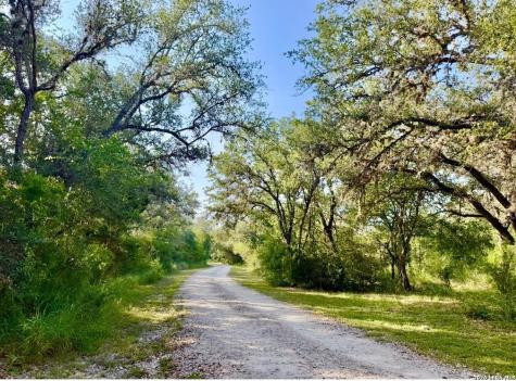 4255 N Business 181 Beeville TX 78102
