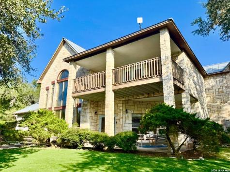 4255 N Business 181 Beeville TX 78102
