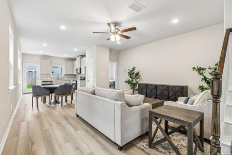 870 Casetta Trail New Braunfels TX 78130