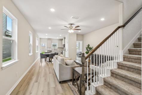 870 Casetta Trail New Braunfels TX 78130