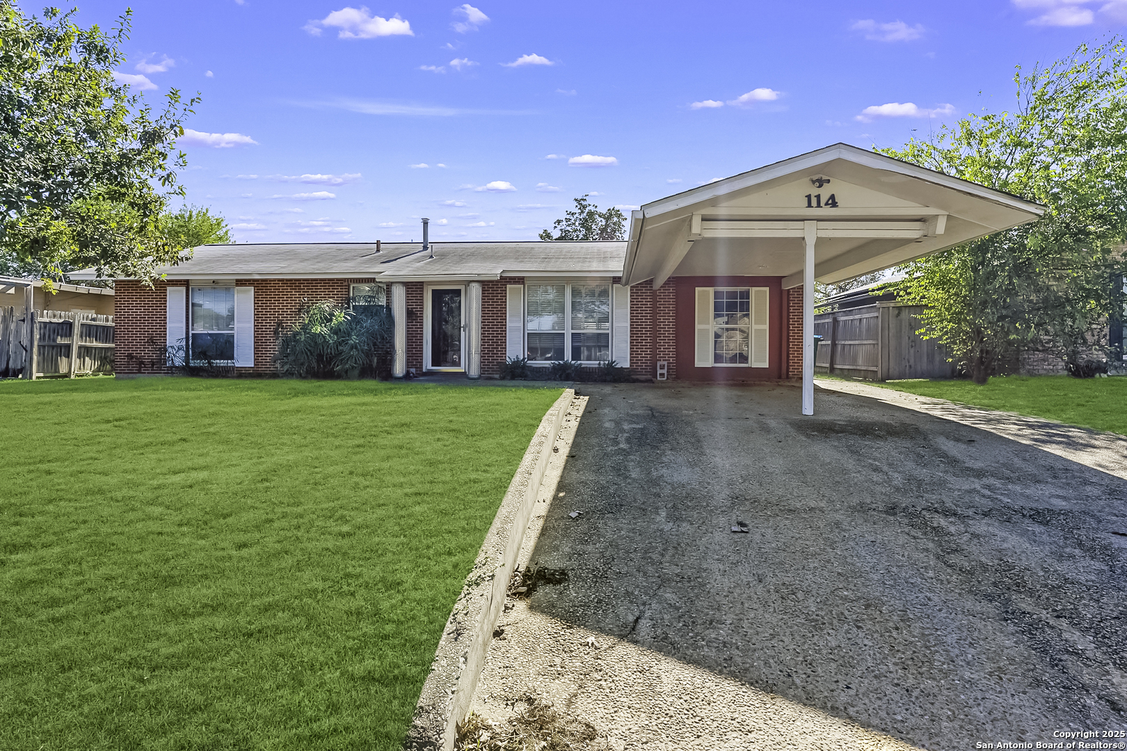 114 Goodhue San Antonio TX 78218