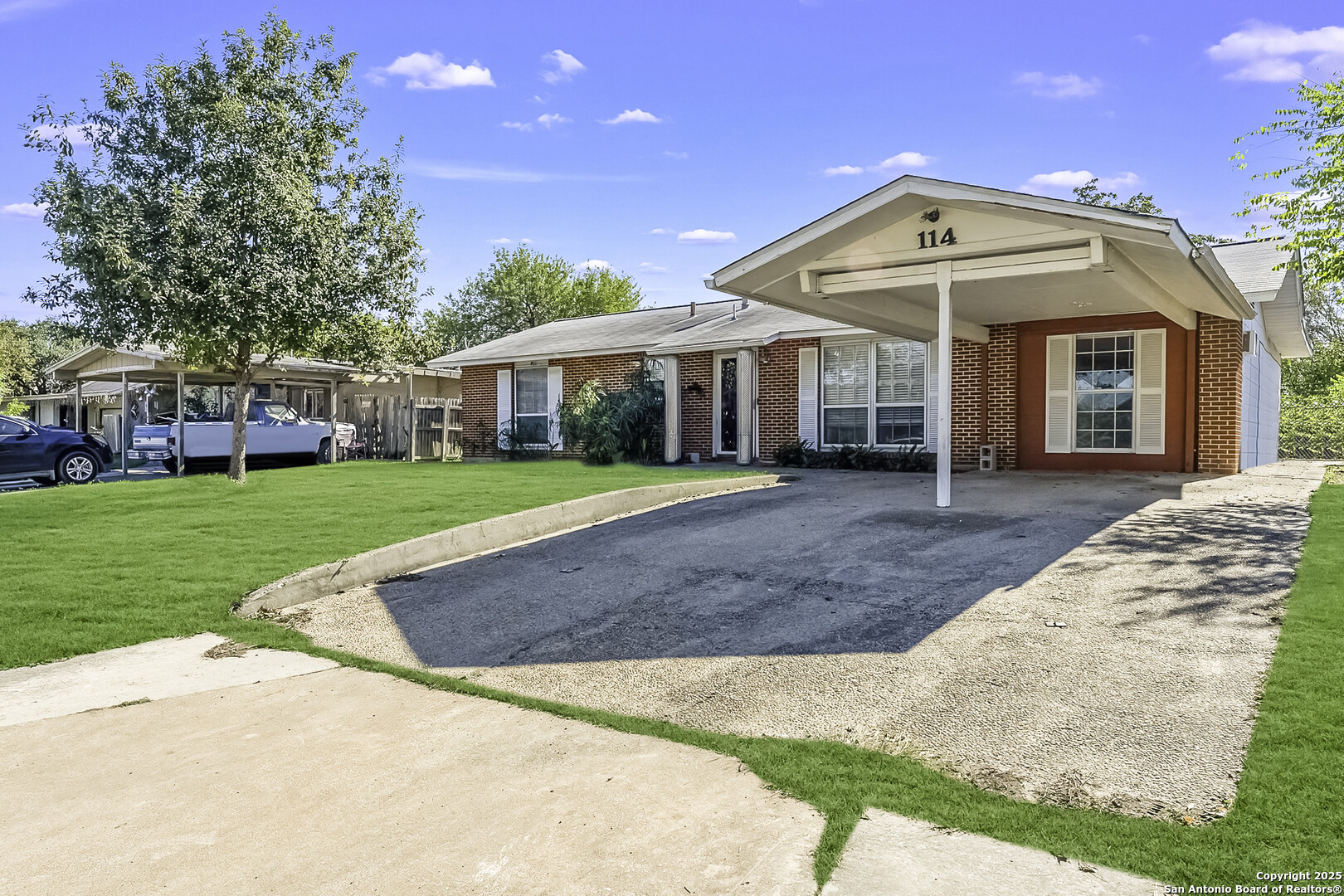 114 Goodhue San Antonio TX 78218