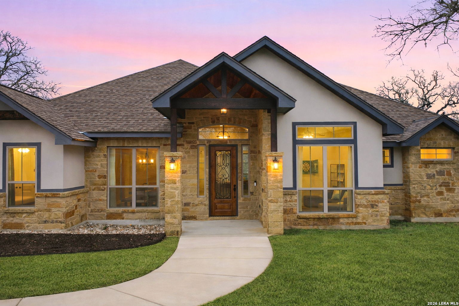 117 Crescent Ridge Adkins TX 78101