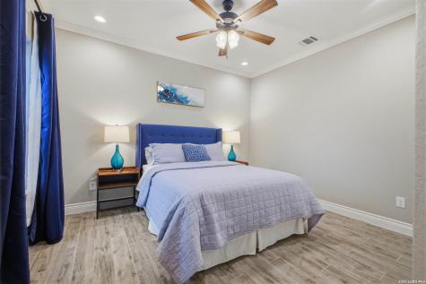 117 Crescent Ridge Adkins TX 78101