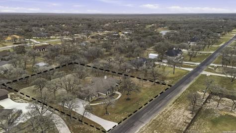 117 Crescent Ridge Adkins TX 78101