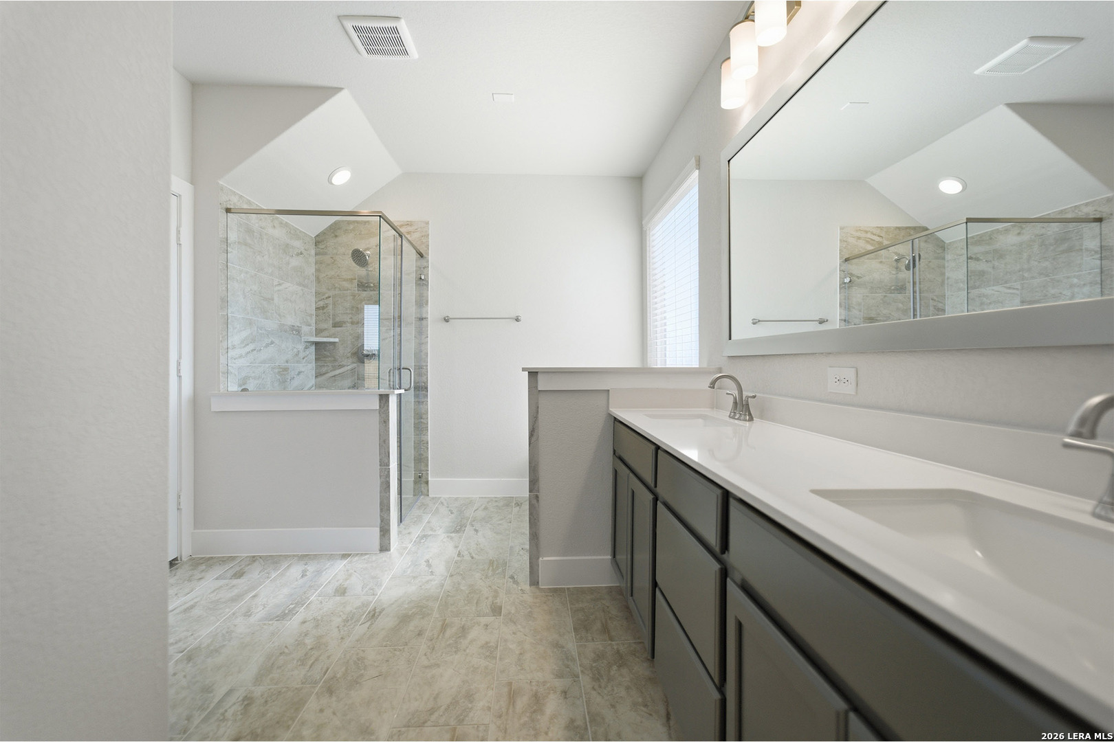 212 Ednie Lane Mico TX 78056