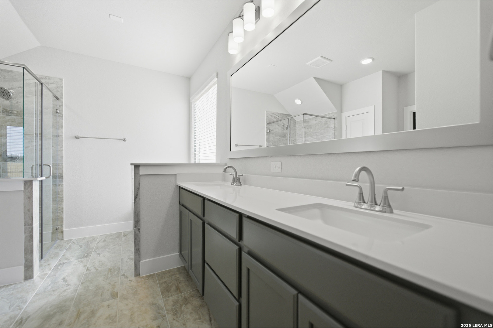212 Ednie Lane Mico TX 78056
