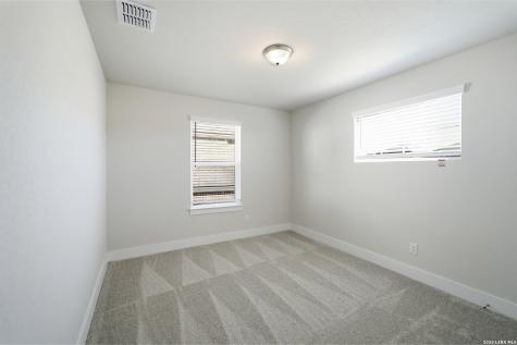 212 Ednie Lane Mico TX 78056