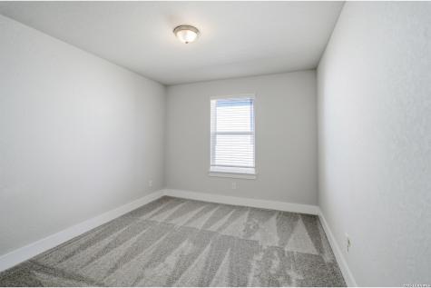 212 Ednie Lane Mico TX 78056