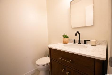 21523 Hyerwood San Antonio TX 78259