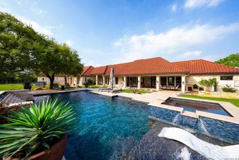 376 San Marcos New Braunfels TX 78132