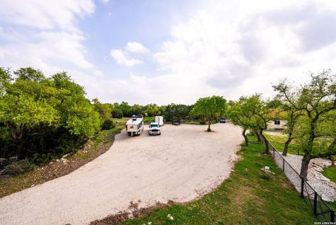 376 San Marcos New Braunfels TX 78132