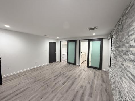 8138 Old Pearsall San Antonio TX 78252