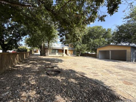 8138 Old Pearsall San Antonio TX 78252
