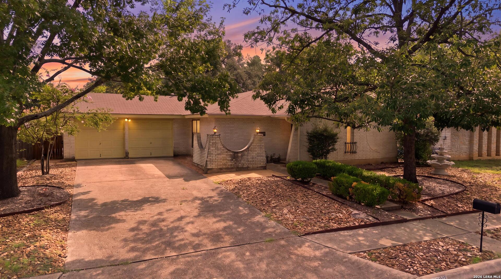 6322 Forest Bend San Antonio TX 78240