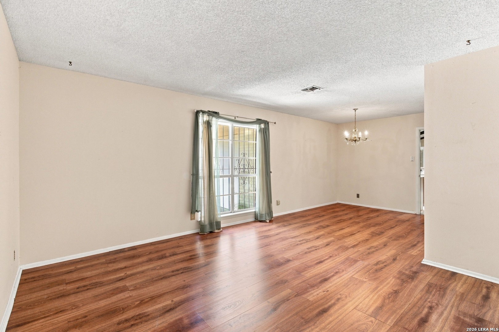 6322 Forest Bend San Antonio TX 78240