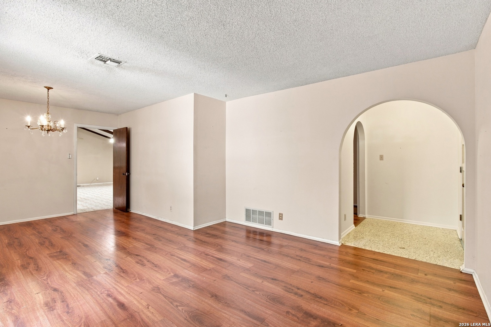 6322 Forest Bend San Antonio TX 78240