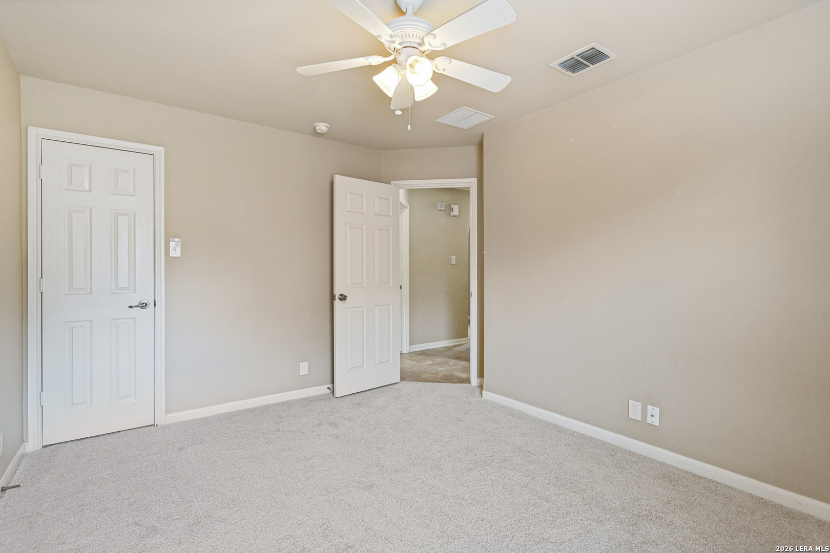 8910 Hanover Forest Helotes TX 78023