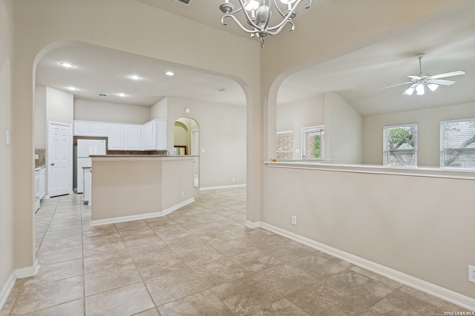 8910 Hanover Forest Helotes TX 78023