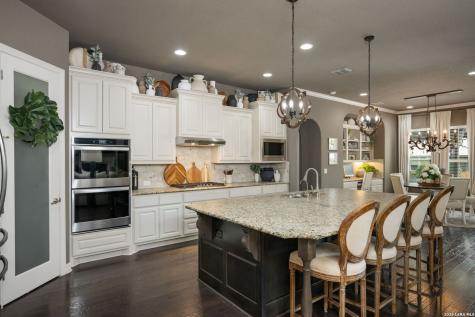 10233 Headwind Boerne TX 78006