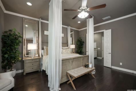 10233 Headwind Boerne TX 78006