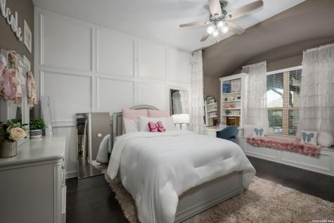 10233 Headwind Boerne TX 78006