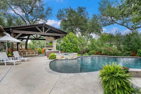 10233 Headwind Boerne TX 78006