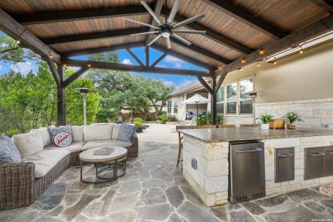 10233 Headwind Boerne TX 78006