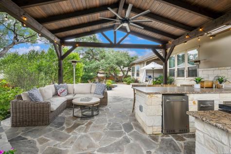 10233 Headwind Boerne TX 78006