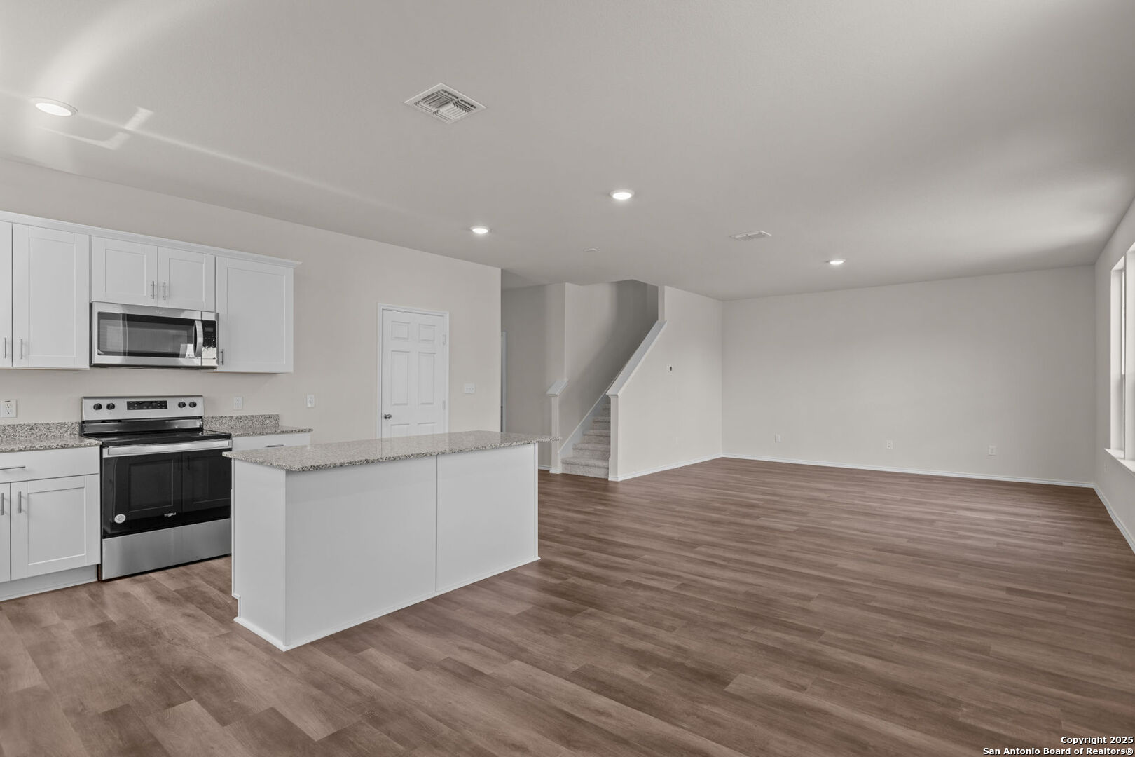 8123 Brandy Branch San Antonio TX 78252