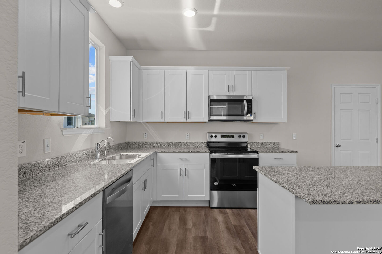 8123 Brandy Branch San Antonio TX 78252