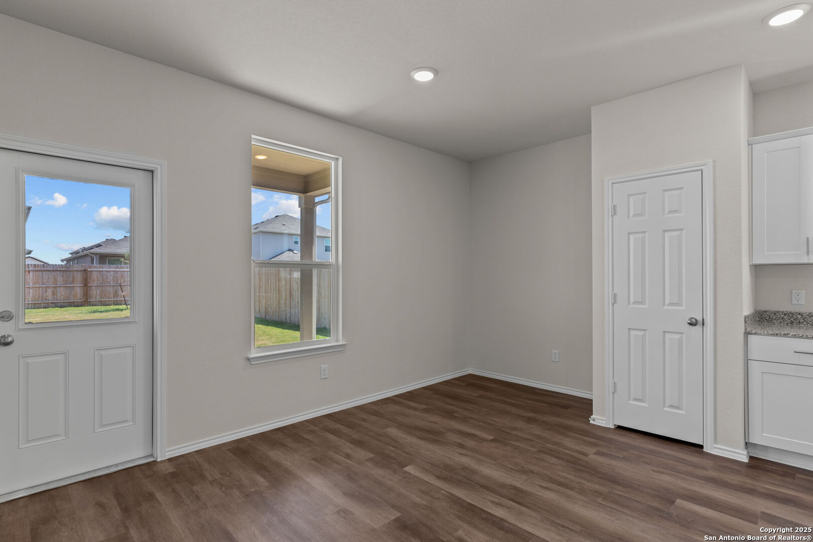 8123 Brandy Branch San Antonio TX 78252