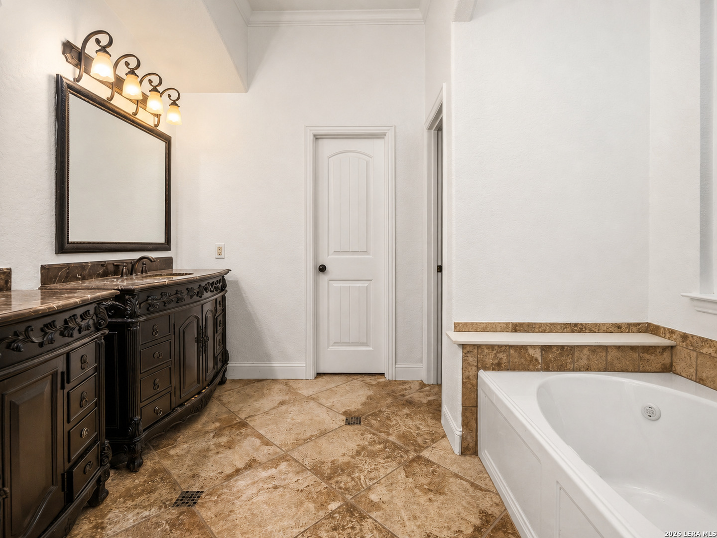 6102 Agoura Haven San Antonio TX 78244
