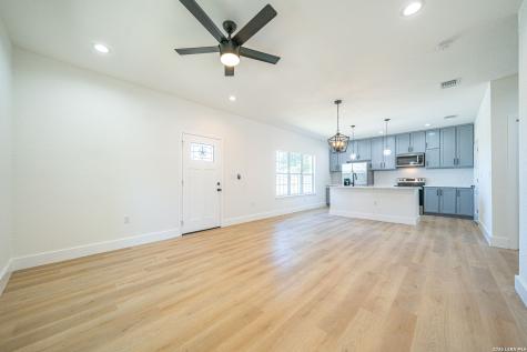 934 Sherman San Antonio TX 78202